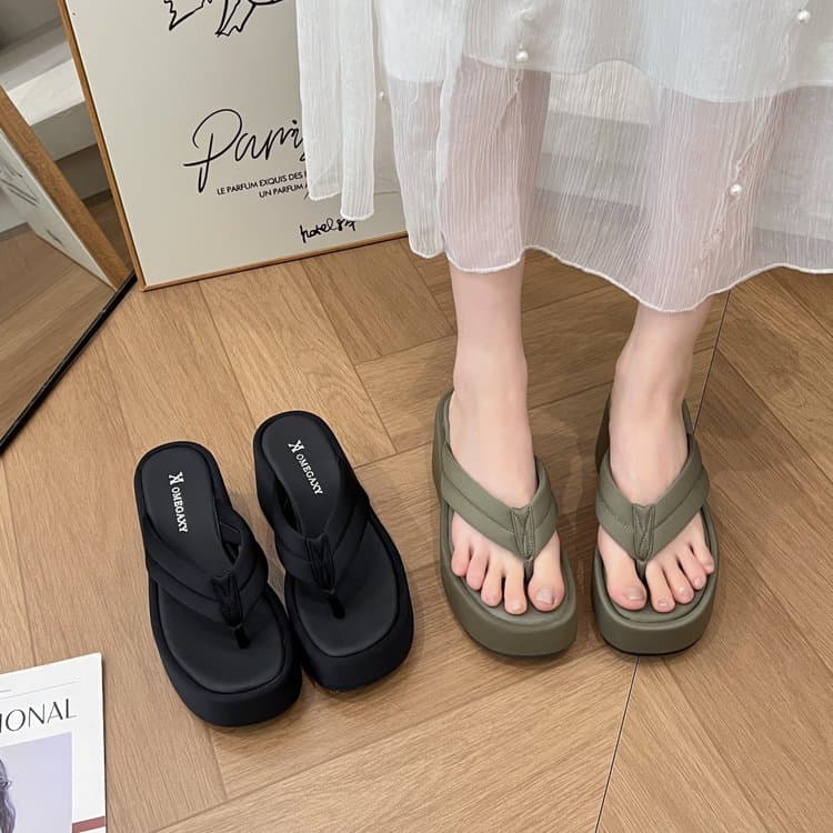 Delikat Sommersandal med Rem — billede 1