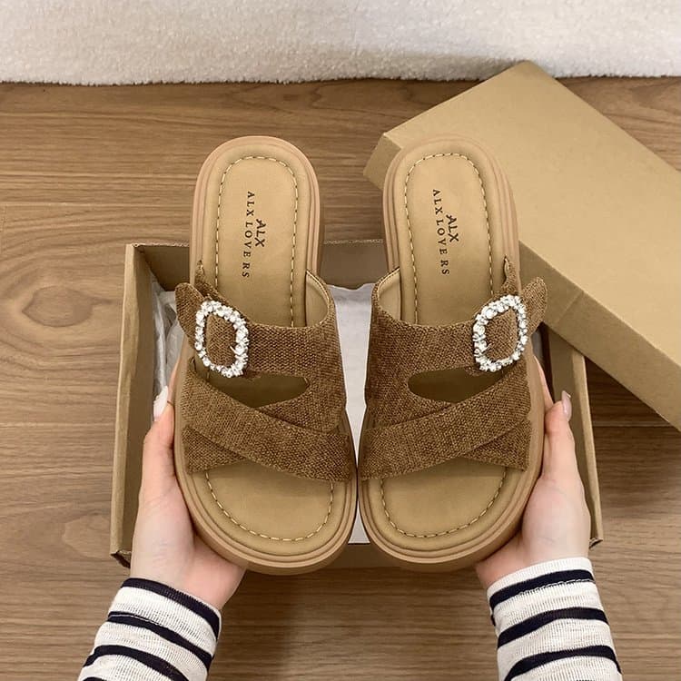 Stilren Espadril med Perler — billede 1