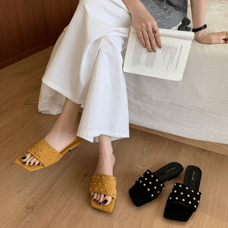 Blødt Formet Slip-on med Spænde — billede 1