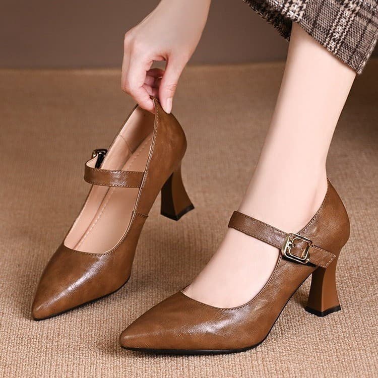 Stilren Slingback med Snøre — billede 1